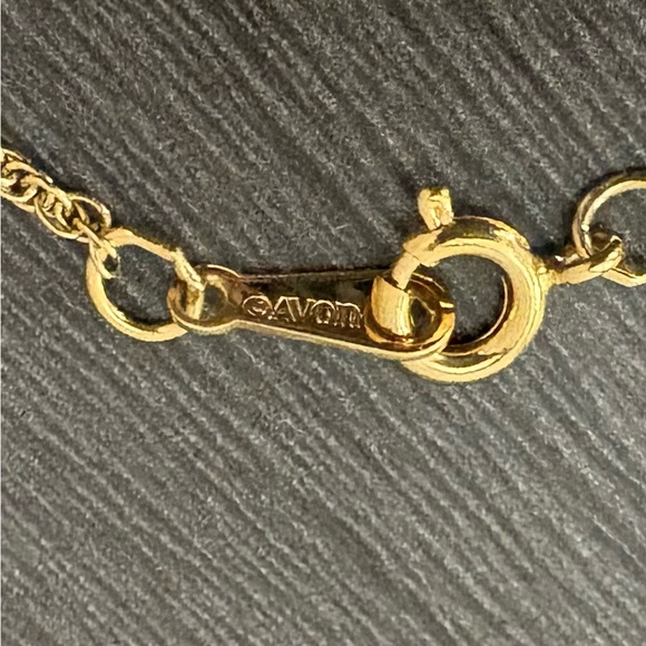 Avon Heart Citrine Scroll Necklace - Picture 5 of 5